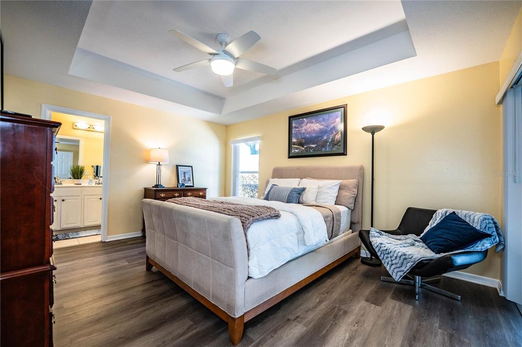 Image 16 of property listing at 4064 CARTERET DRIVE, Winter Haven, FL 33884