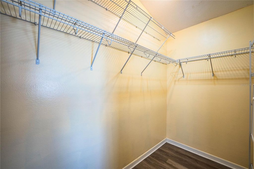 Image 25 of property listing at 4064 CARTERET DRIVE, Winter Haven, FL 33884