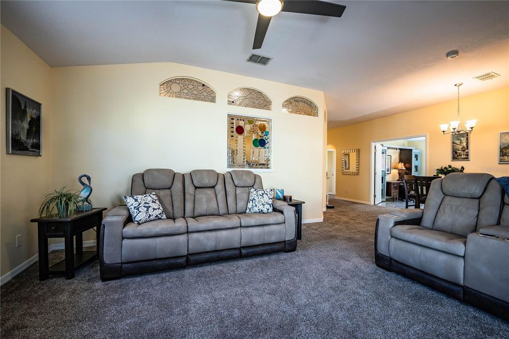 Image 29 of property listing at 4064 CARTERET DRIVE, Winter Haven, FL 33884