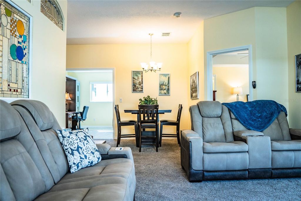 Image 30 of property listing at 4064 CARTERET DRIVE, Winter Haven, FL 33884