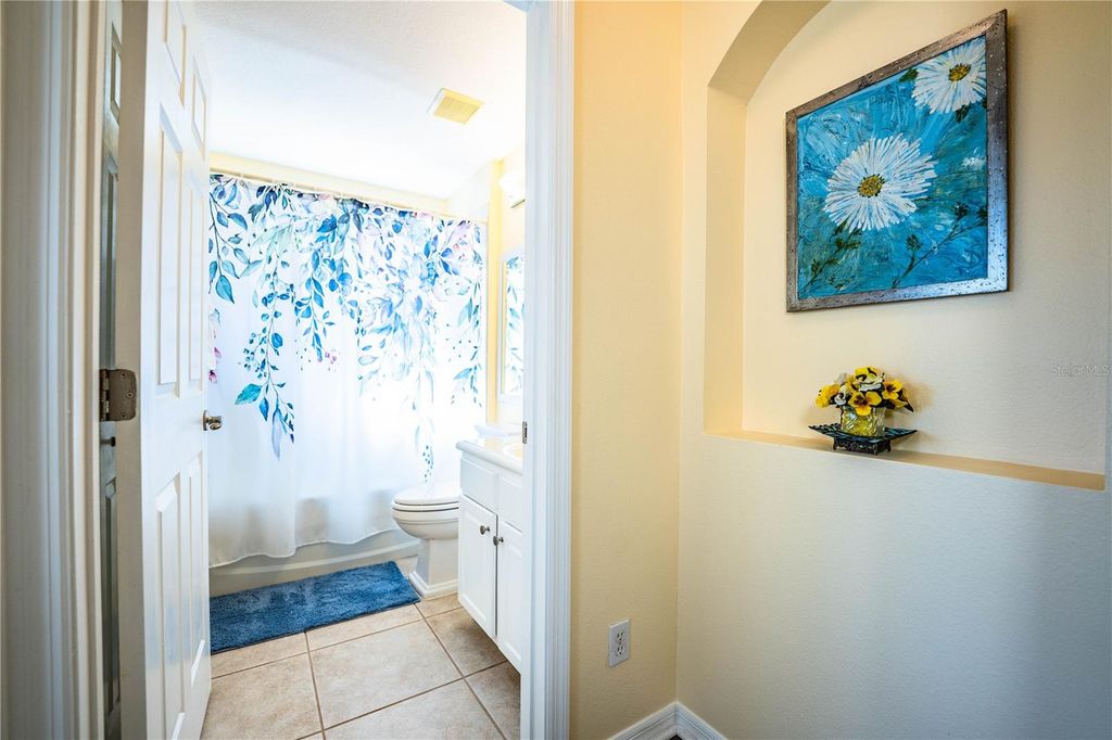 Image 35 of property listing at 4064 CARTERET DRIVE, Winter Haven, FL 33884