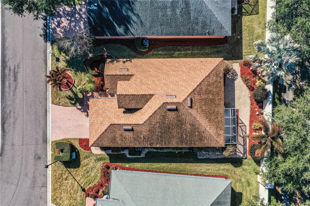 Image 55 of property listing at 4064 CARTERET DRIVE, Winter Haven, FL 33884