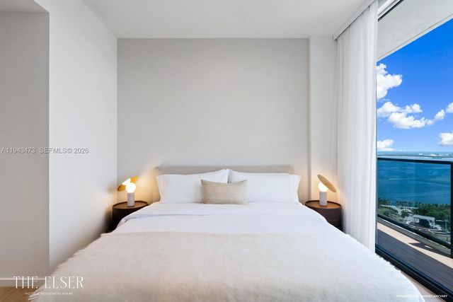 398 NE 5th St 2717, Miami, FL 33132