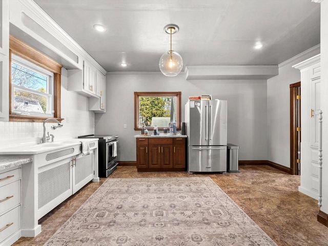 2409 Washington STREET, Two Rivers, WI 54241