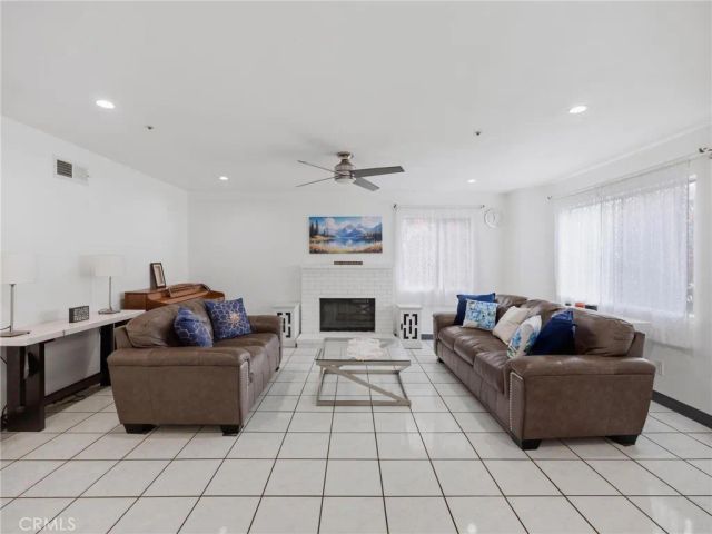 512 E 8th Street, Pomona, CA 91766