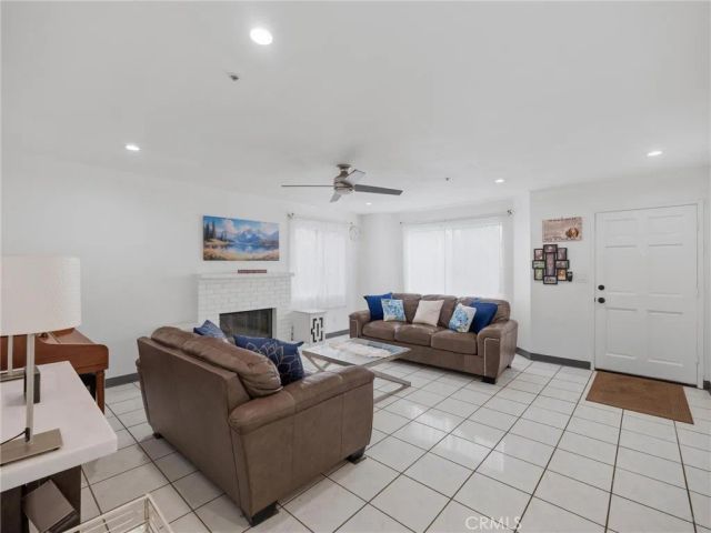 512 E 8th Street, Pomona, CA 91766