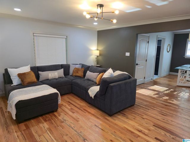 2708 17TH STREET, Birmingham, AL 35208