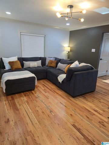 2708 17TH STREET, Birmingham, AL 35208