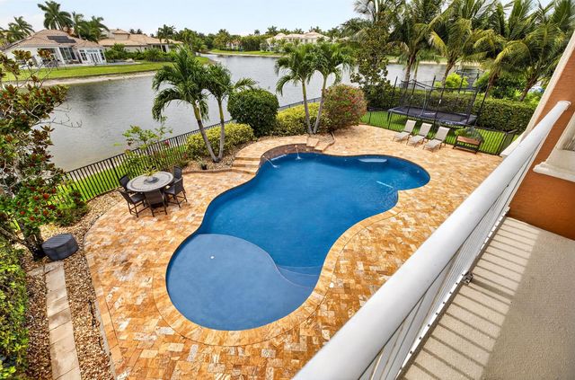 2816 Pillsbury Way, Wellington, FL 33414