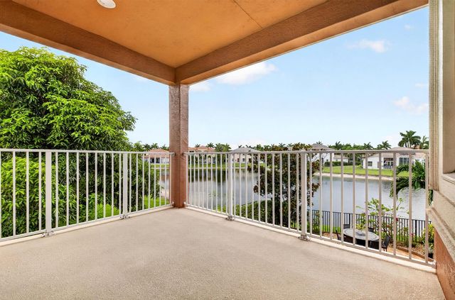 2816 Pillsbury Way, Wellington, FL 33414