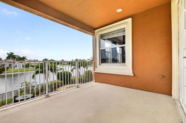 2816 Pillsbury Way, Wellington, FL 33414