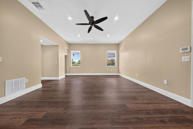 2816 Pillsbury Way, Wellington, FL 33414