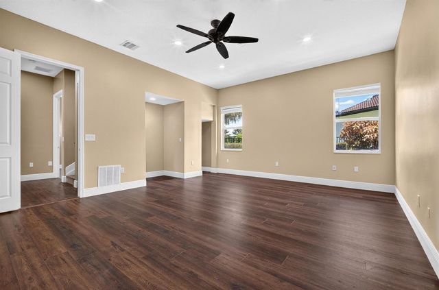 2816 Pillsbury Way, Wellington, FL 33414