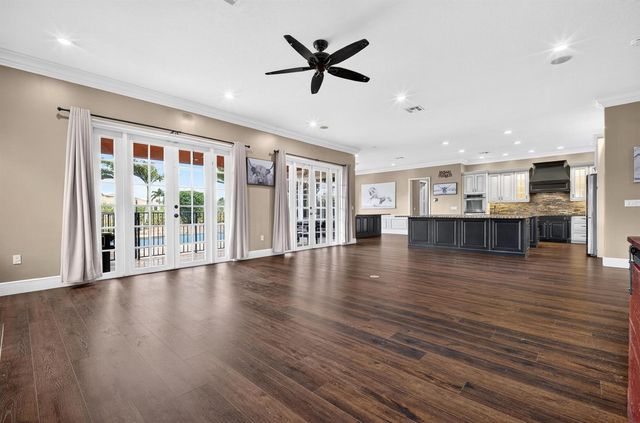 2816 Pillsbury Way, Wellington, FL 33414