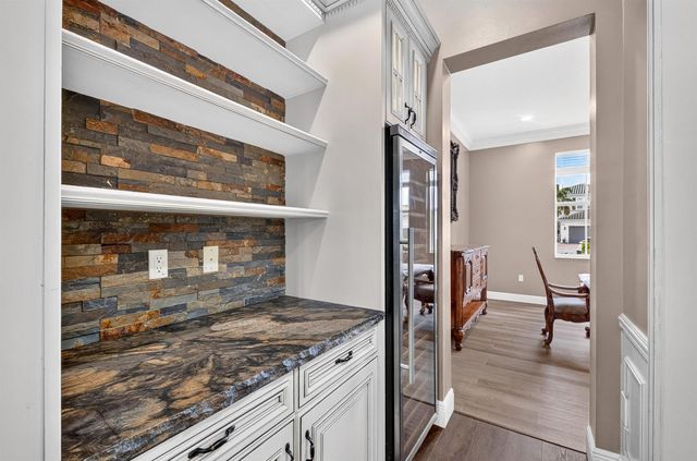 2816 Pillsbury Way, Wellington, FL 33414
