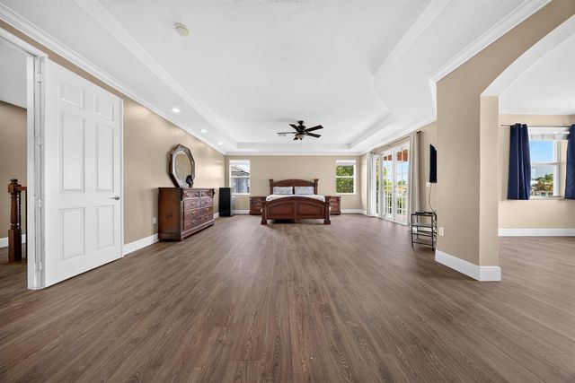 2816 Pillsbury Way, Wellington, FL 33414