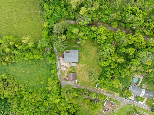 69641 Holley Street, Martins Ferry, OH 43935