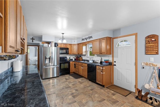 69641 Holley Street, Martins Ferry, OH 43935