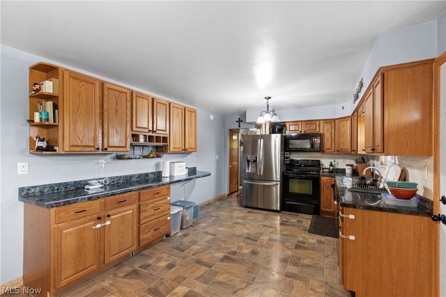 69641 Holley Street, Martins Ferry, OH 43935