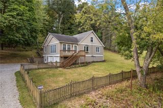 4792 Wexford Run Rd, Bradford Woods, PA 15015
