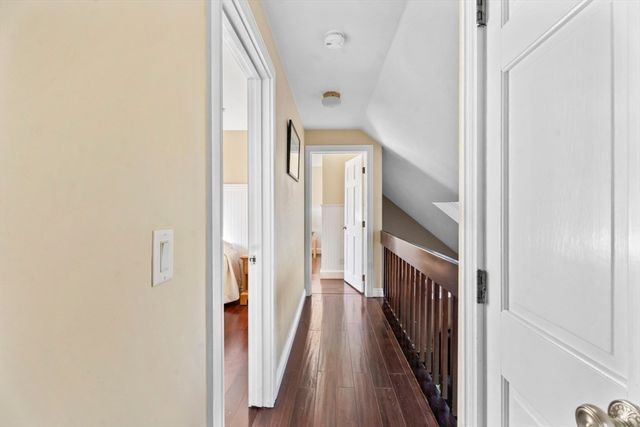 60 Saddle Club Rd, Edgartown, MA 02539