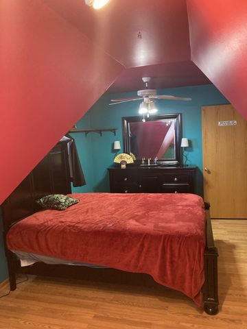 3916 N Pontiac Avenue, Chicago, IL 60634
