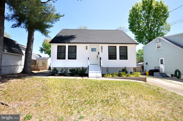 448 MELVIN, Glendora, NJ 08029