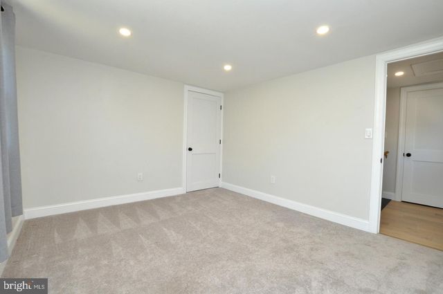 448 MELVIN, Glendora, NJ 08029
