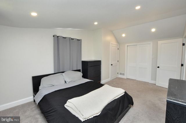 448 MELVIN, Glendora, NJ 08029