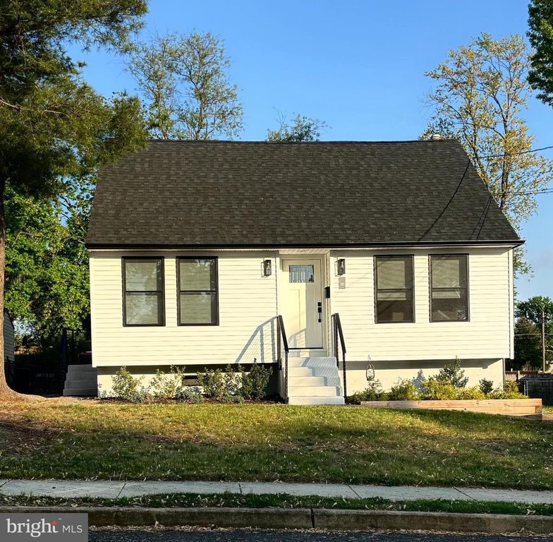 448 MELVIN, Glendora, NJ 08029