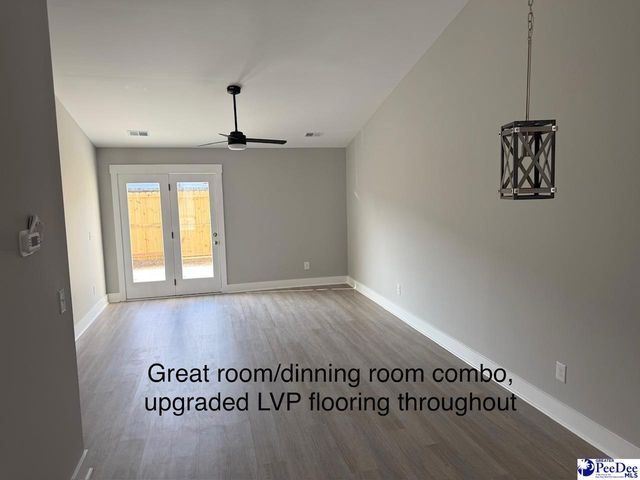 1716 Tuxedo Junction, Effingham, SC 29541