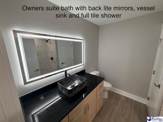 1716 Tuxedo Junction, Effingham, SC 29541