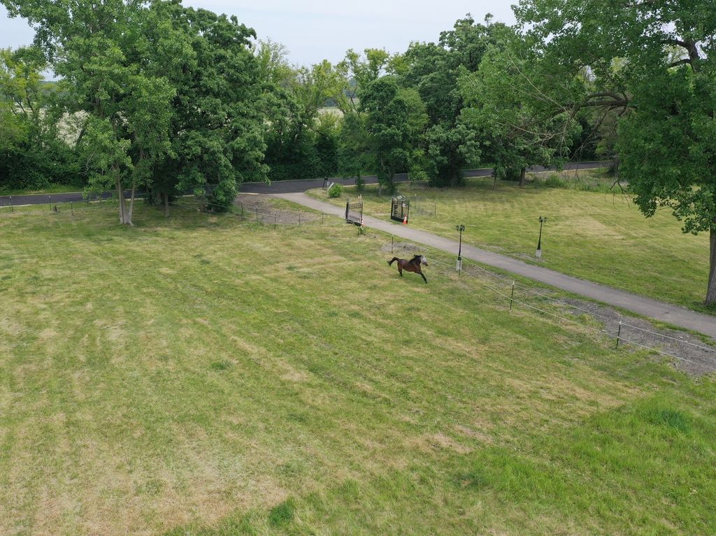 349 Spring Creek Road, Barrington Hills, IL 60010