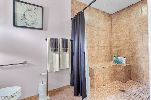 1041 S Salford BLVD, North Port, FL 34287