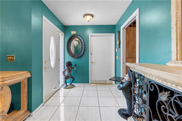 1041 S Salford BLVD, North Port, FL 34287