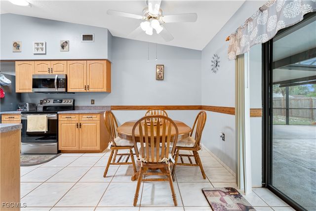 1041 S Salford BLVD, North Port, FL 34287