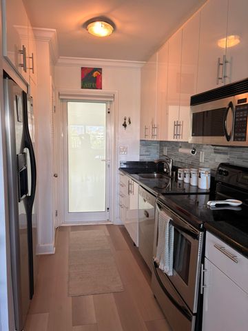 3250 NE 28TH Street 406, Fort Lauderdale, FL 33308