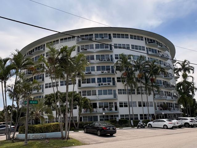 3250 NE 28TH Street 406, Fort Lauderdale, FL 33308
