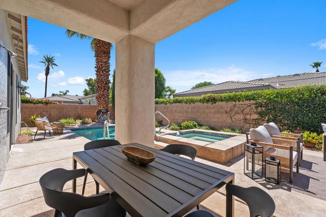 69467 Calle Raphael, Cathedral City, CA 92234