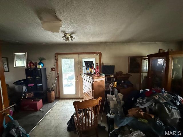 2609 Forest Lane, High Ridge, MO 63049