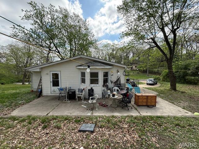 2609 Forest Lane, High Ridge, MO 63049