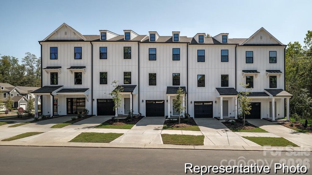 2233 Friendship Fern Road 20, Charlotte, NC 28213