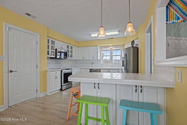 203 Old Causeway Road, Atlantic Beach, NC 28512