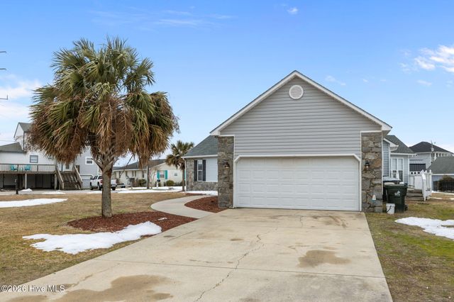 203 Old Causeway Road, Atlantic Beach, NC 28512