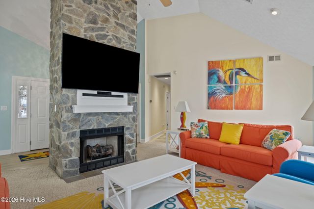 203 Old Causeway Road, Atlantic Beach, NC 28512