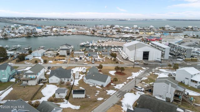 203 Old Causeway Road, Atlantic Beach, NC 28512