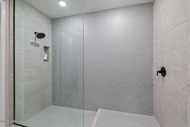 18006 W LARKSPUR Drive, Goodyear, AZ 85338