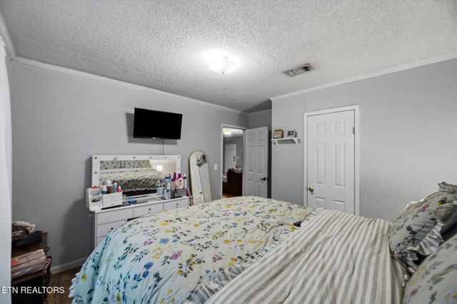 102 Sage St, Athens, TN 37303
