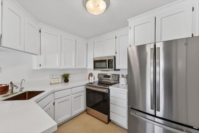 12 Horseshoe Court, Scotts Valley, CA 95066