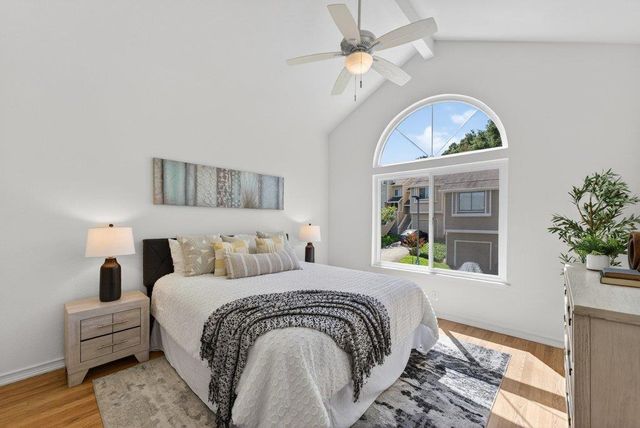 12 Horseshoe Court, Scotts Valley, CA 95066
